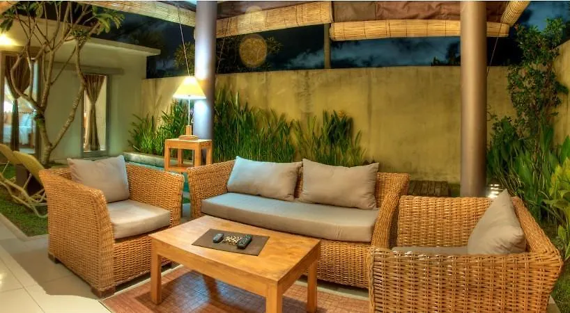Villa Lestari スミニャック