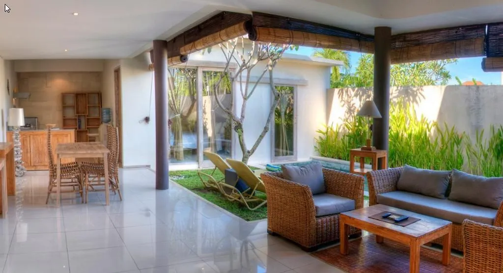 Villa Lestari スミニャック