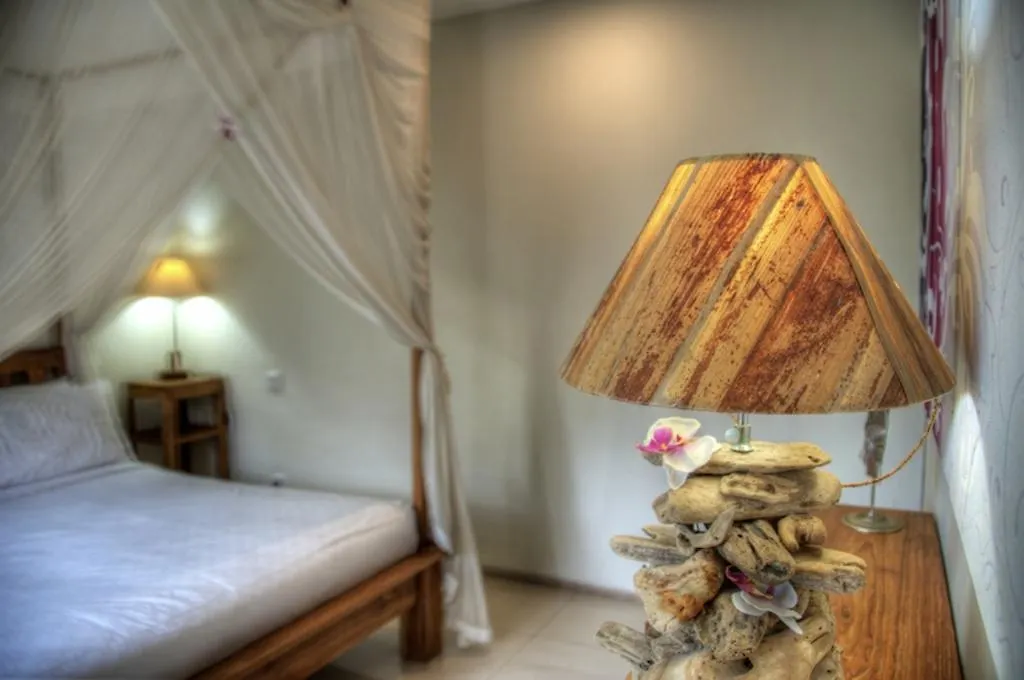 Villa Lestari スミニャック