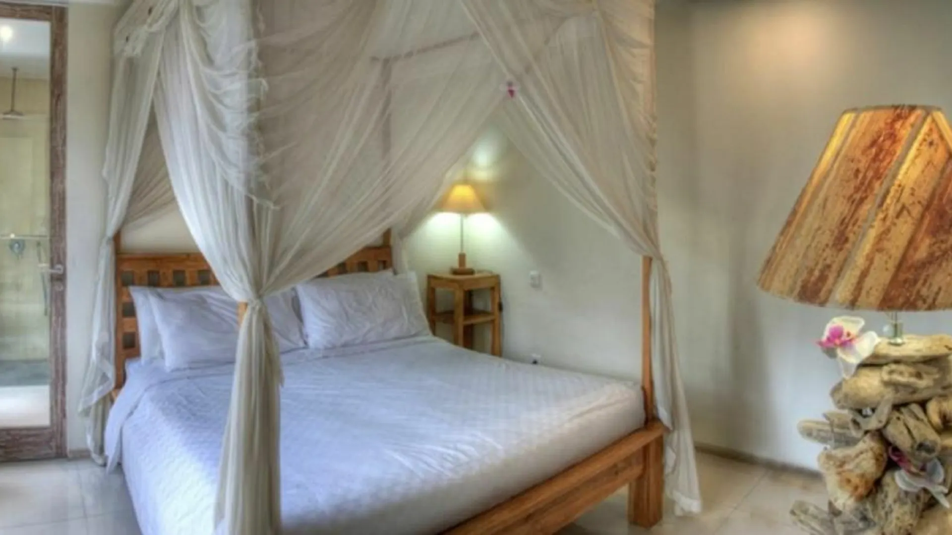 Villa Lestari スミニャック